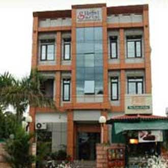 Hotel Sartaj (15 Kms from Chandigarh ISBT), Mohali 1